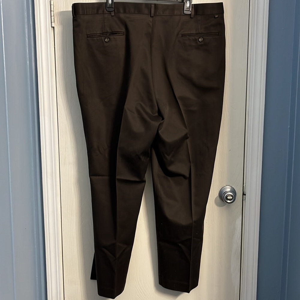 Like new Men’s Dockers Dark Brown - Picture 5 of 5